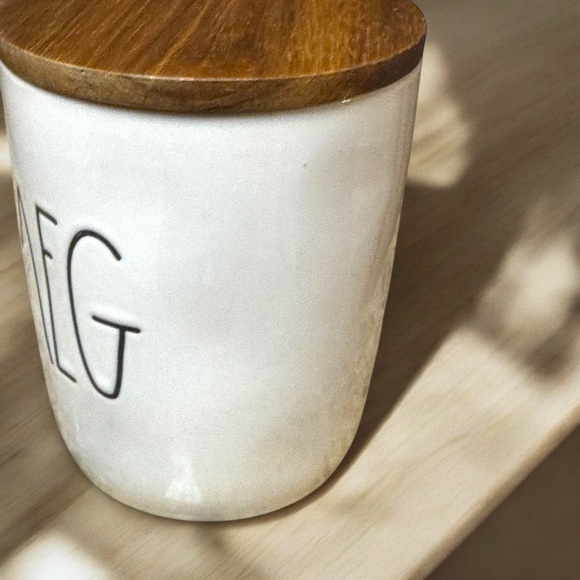 Rae Dunn Nutmeg Cellar Canister Wood Lid 2018 - Picture 17 of 17